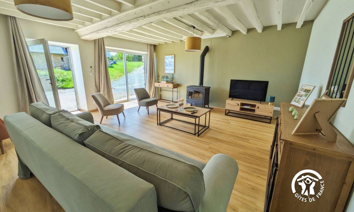 Marcille-la-Ville Cottage | Comfortable country cottage - 6 guests