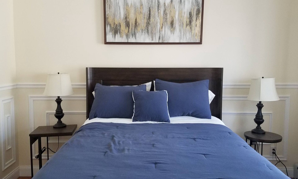 Queens Apartment | Comfortable Cribs Duplex luxury apartments