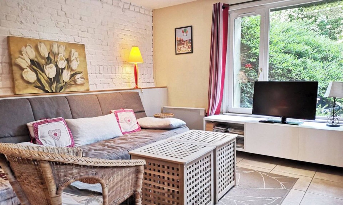 Fournes-en-Weppes Other | Comfortable duplex in quiet country setting, 15min from Lille