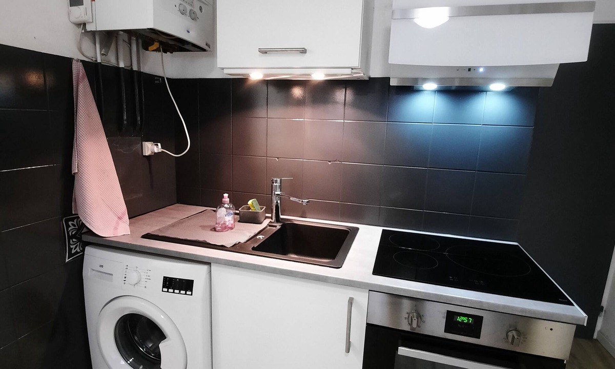 Hericourt Apartment | Comfortable F3