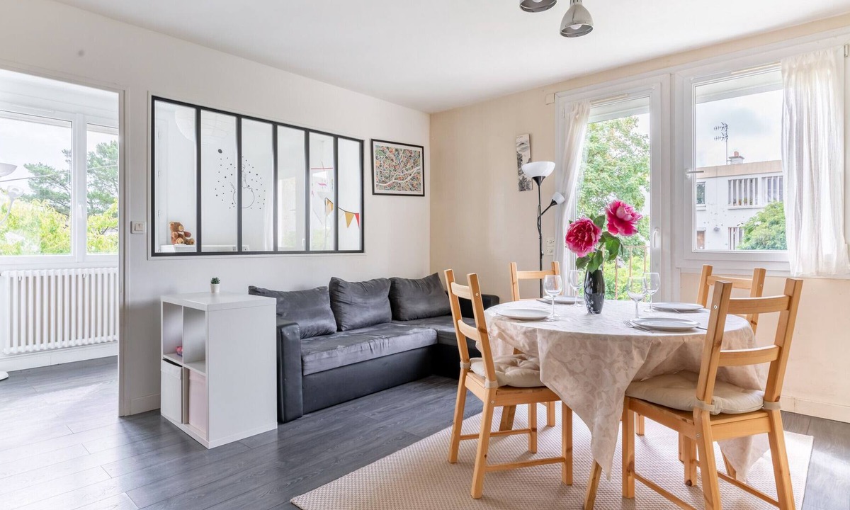 Boucardiere-Malleve Apartment | Comfortable flat, west of Nantes