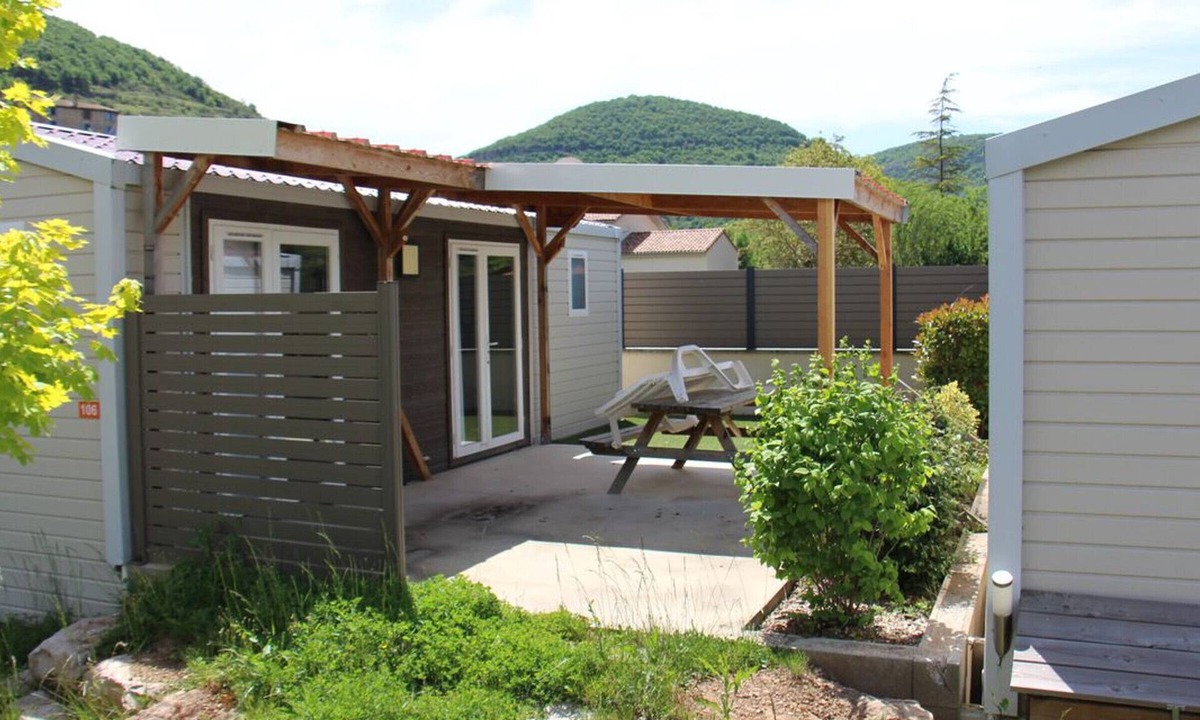 Saint-Rome-de-Tarn House | Comfortable mobile home with terrace for 5 people
