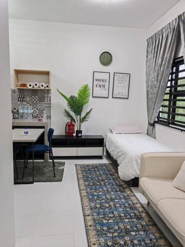 Bota Apartment | Comfortable Greenery