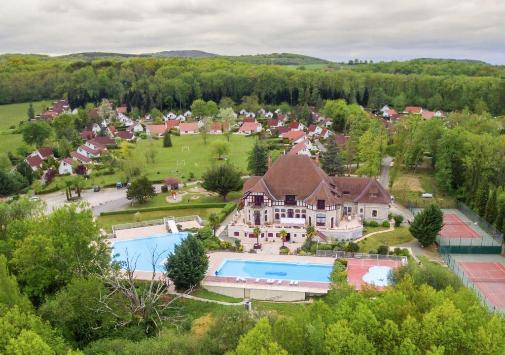 Daumazan-sur-Arize House | Comfortable home with terrace in a pleasant holiday village