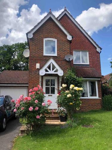 Wooburn Moor House | Comfortable. home from home