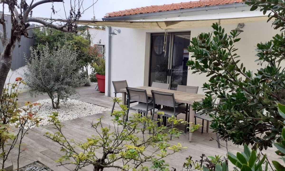 L'Epine House | Comfortable house in L'Épine near beaches with free wifi