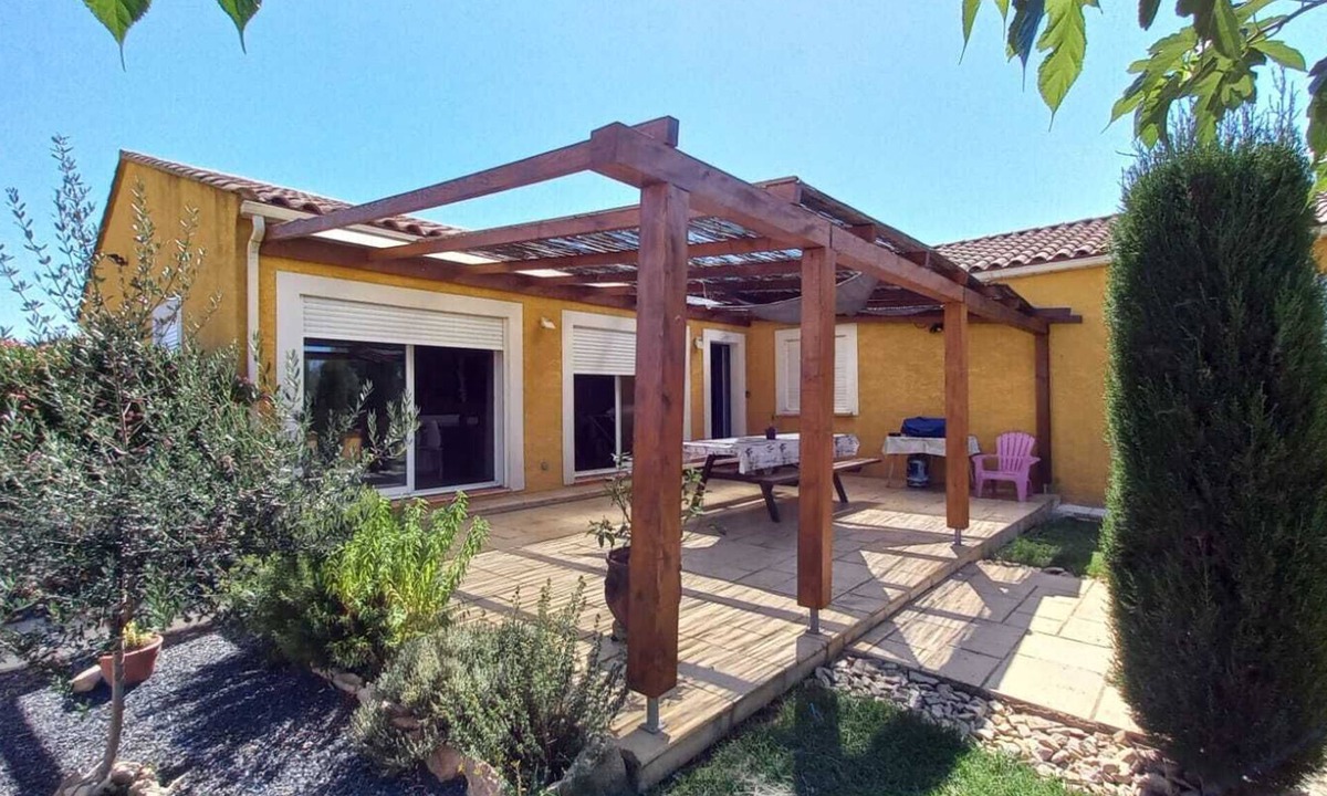 Aubord House | Comfortable house with swimming pool