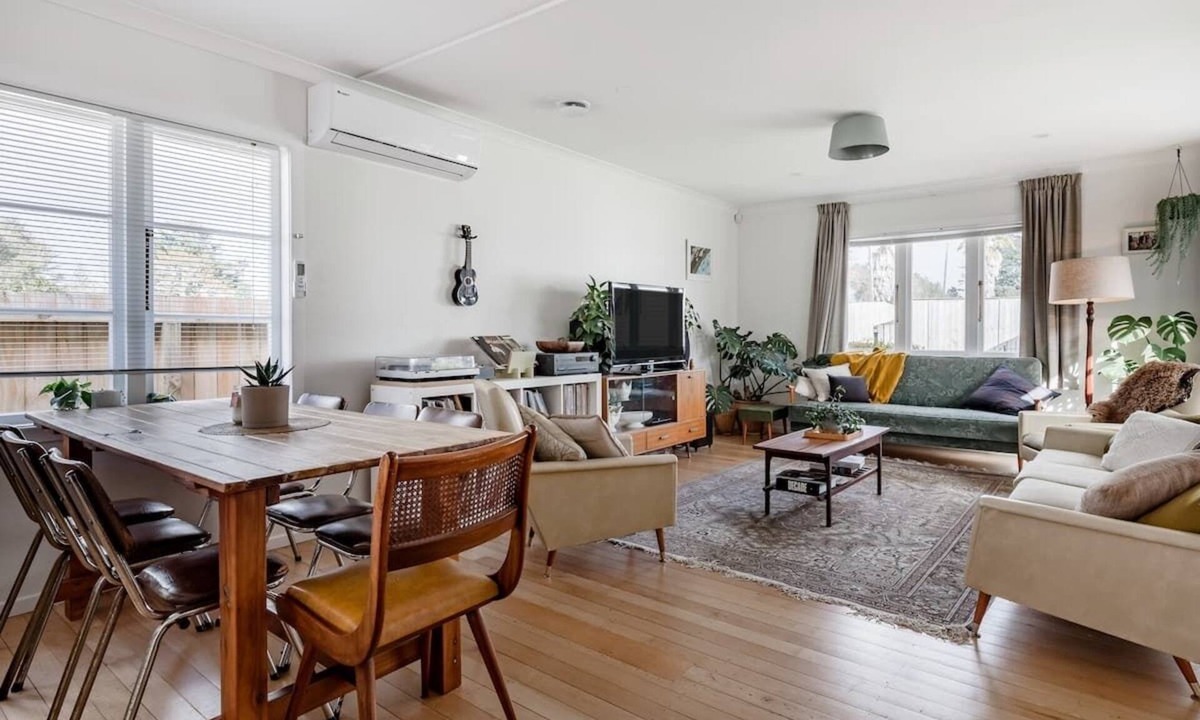 Otahuhu House | Comfortable mid century home