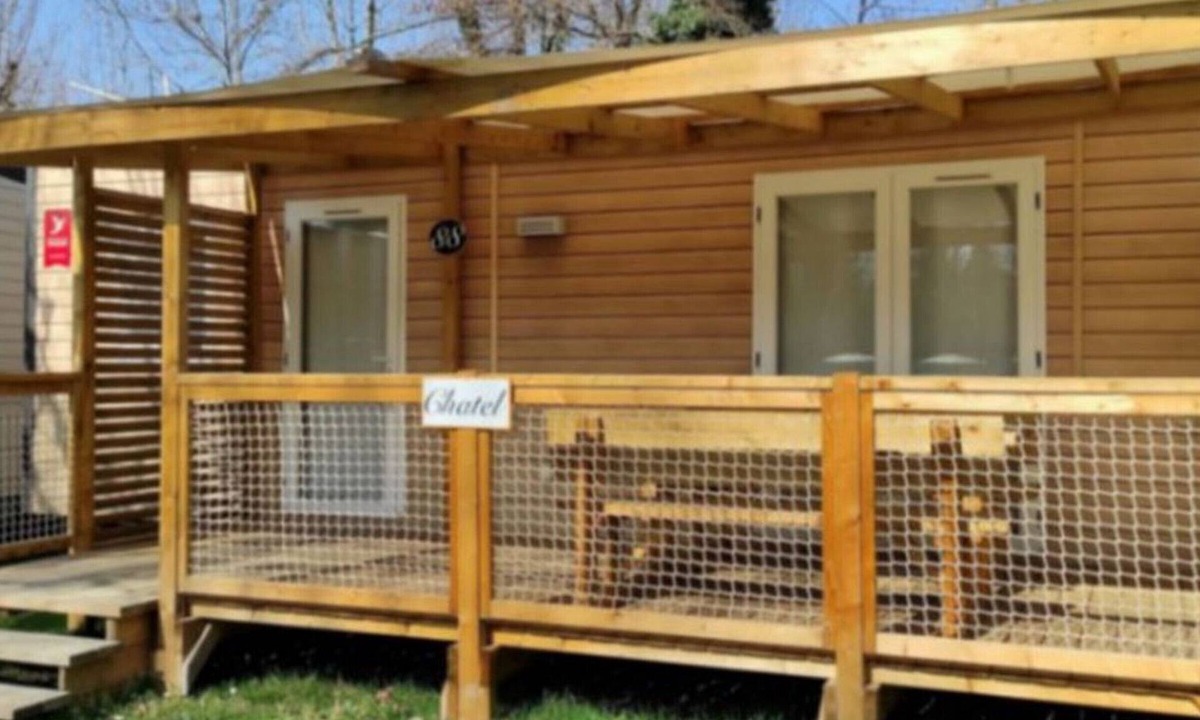 Challes-les-Eaux House | Comfortable mobile home with terrace in Challes-les-Eaux