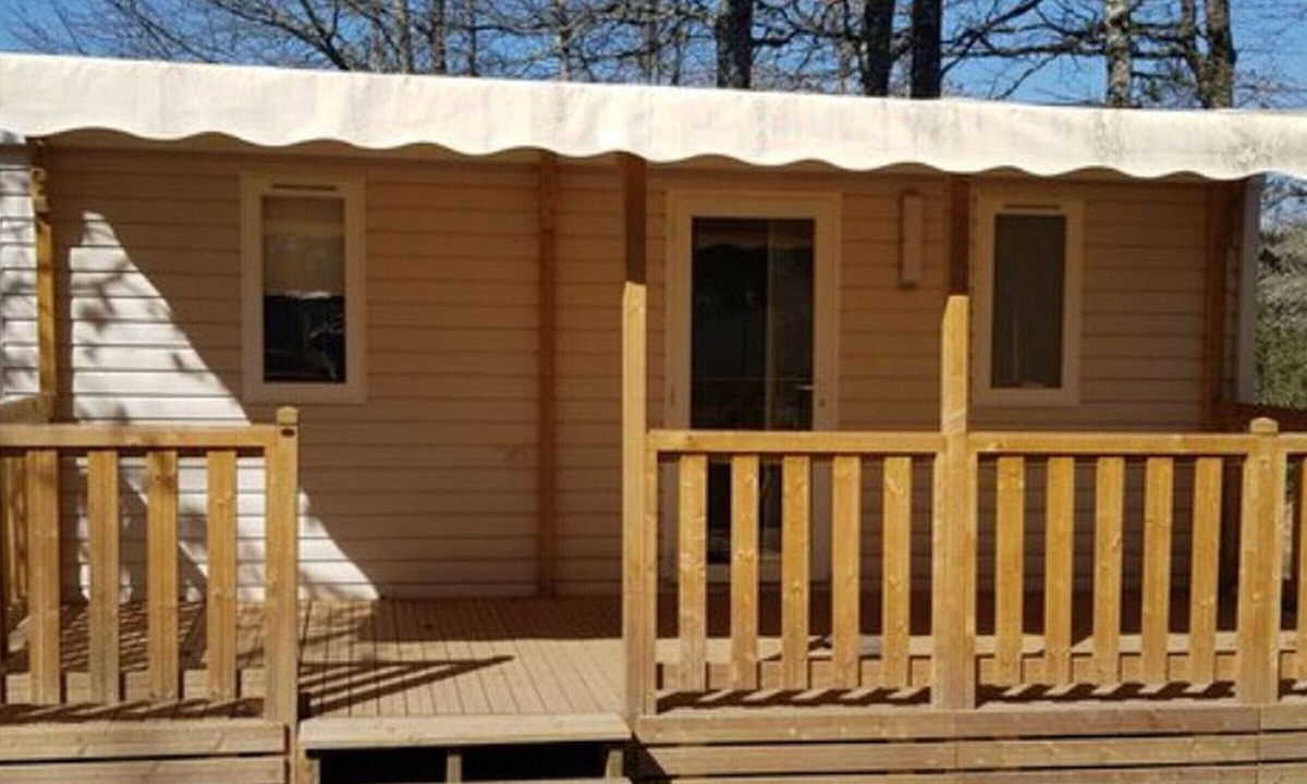 Saint-Gerons House | Comfortable mobile home with terrace in Saint-Gérons