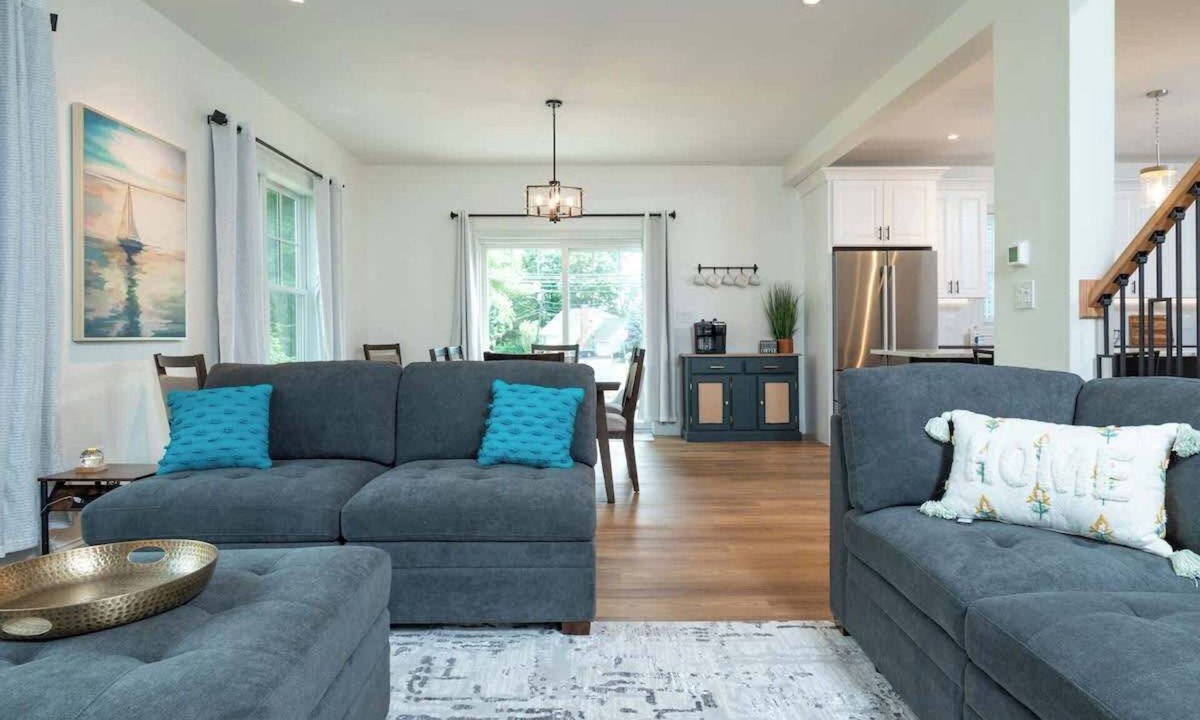 Wakefield Condo | Comfortable New Construction