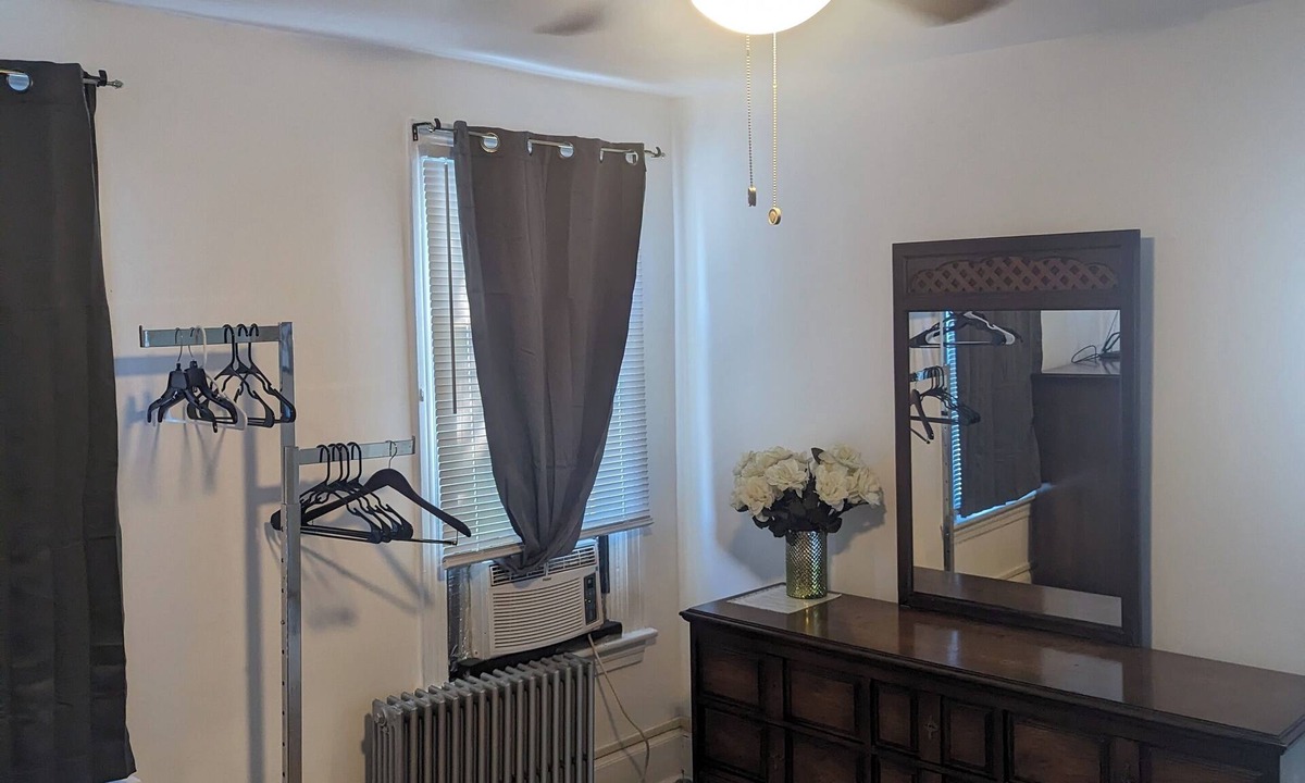 Enola Apartment | Comfortable one-bedroom unit with private parking