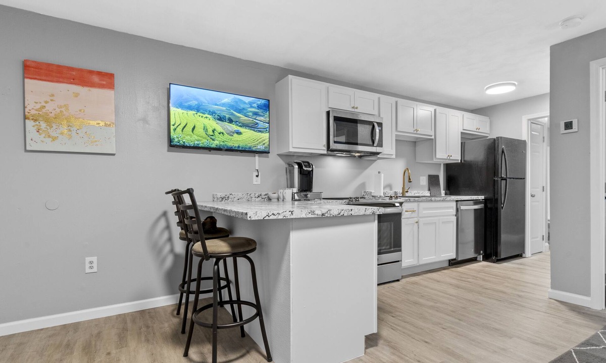 Festus Apartment | Comfortable One bedroom Apartment