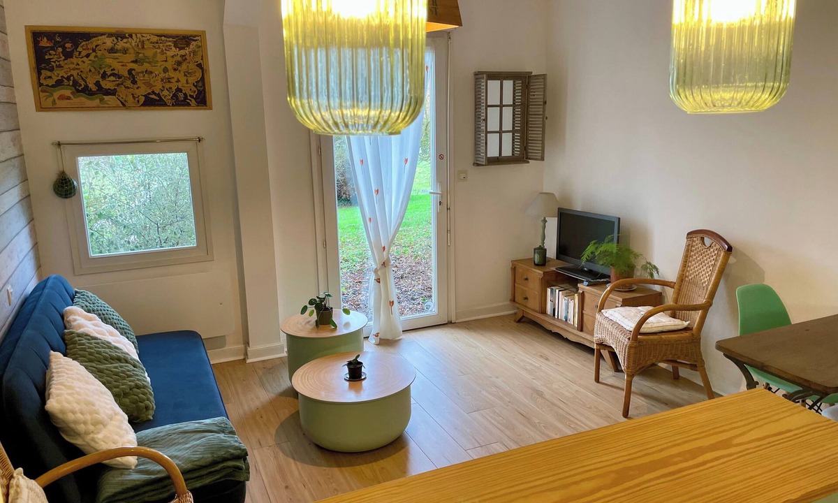 Fournes-en-Weppes Other | Comfortable, quiet gîte nestled in a 2 ha wooded park, 15 min from Lille