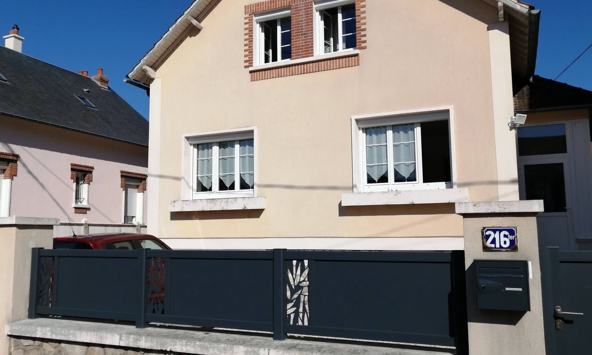 Montargis Bed & Breakfast | Comfortable room