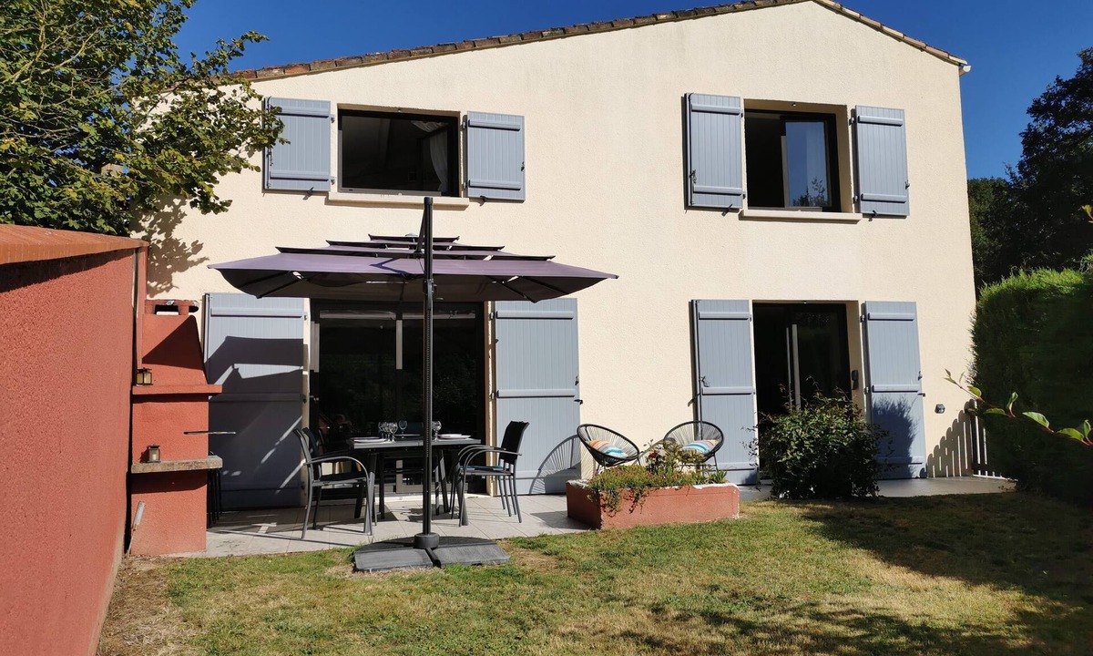 Sevremoine Cottage | Comfortable rural cottage on the banks of the Nantes Sèvre, near Puy du Fou