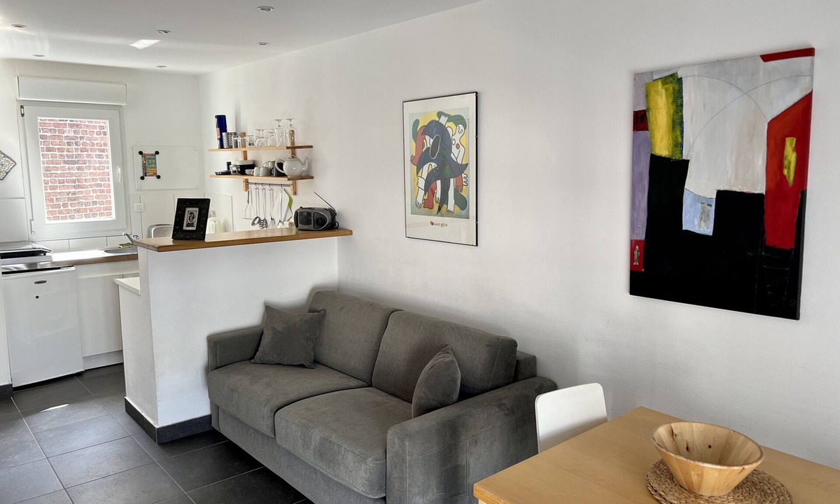 Bleriot-Plage Apartment | Comfortable seaside studio with terrace 200 m from the beach