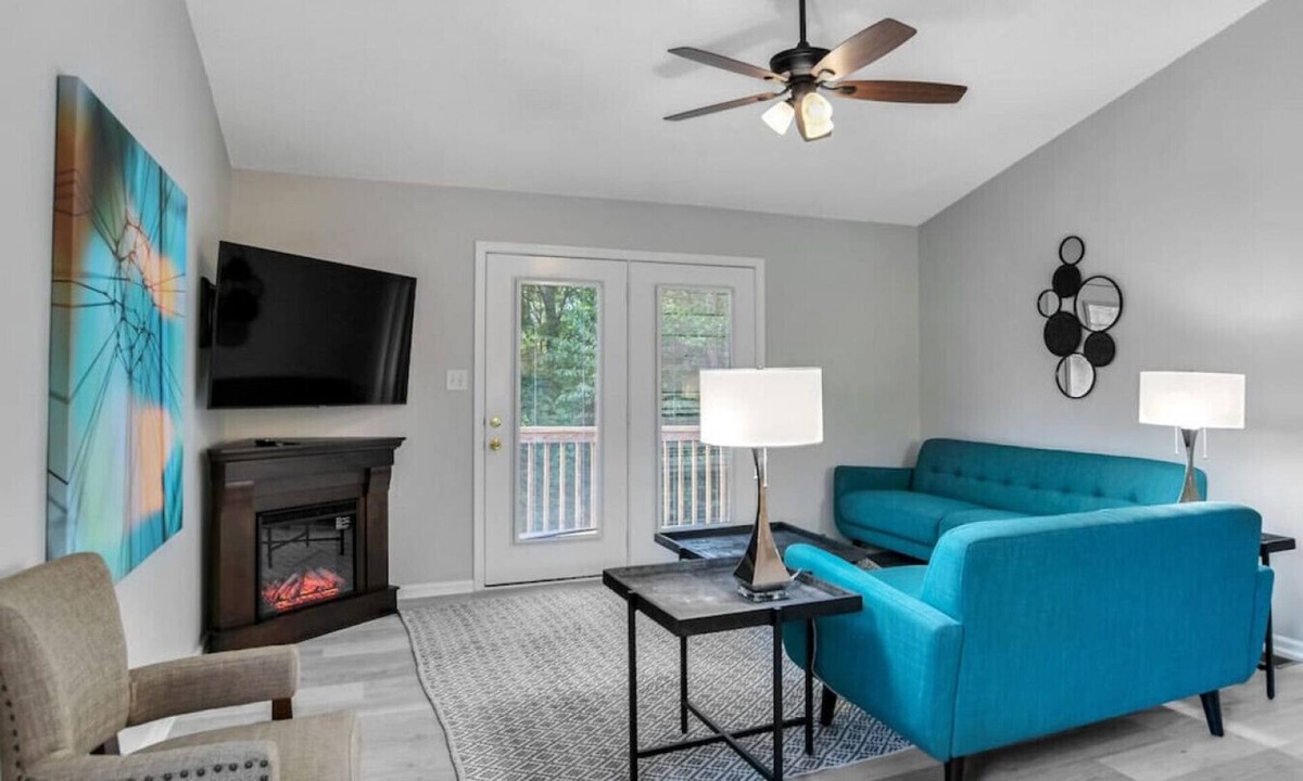 Royal Pines Villa | Comfortable South Asheville Townhome W/Hot Tub