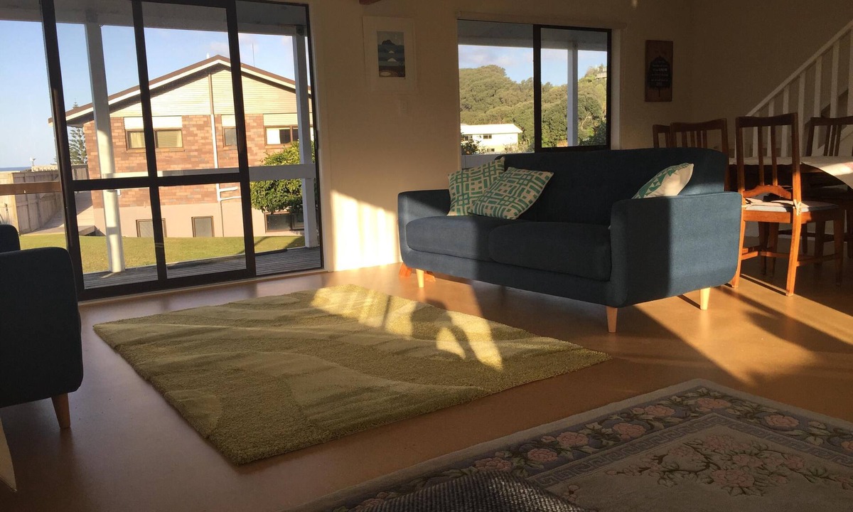 Onemana House | Comfortable, spacious family beach house