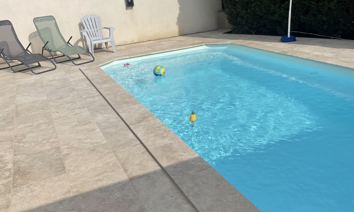 Biguglia Apartment | Comfortable studio 5 min from the beach + pool access