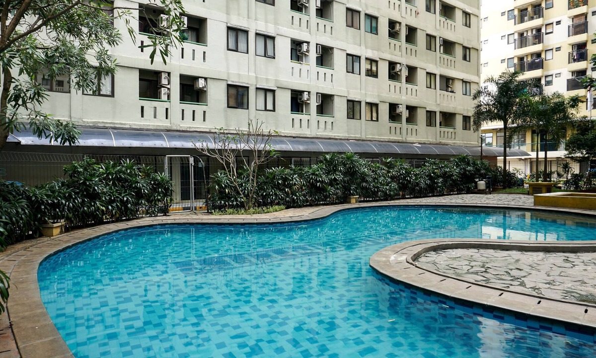 Kebagusan Apartment | Comfortable Studio Room At Kebagusan City Apartment