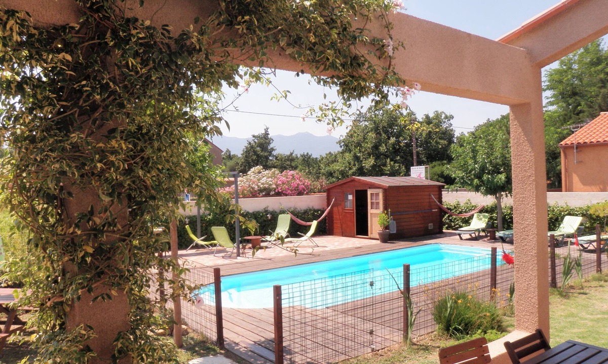 Brouilla Villa | COMFORTABLE VILLA, GARDEN, PRIVATE POOL, 20 MINUTES PERPIGNAN / BEACHES / SPAIN