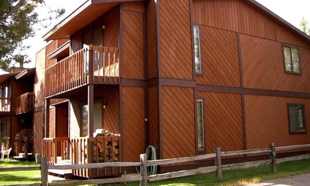 West Yellowstone House | Comfortable West Yellowstone Townhouse Sleeps 7-8/Basecamp to ADVENTURE