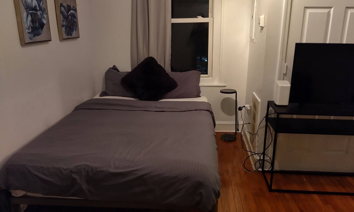 Market East Apartment | Comfy 2beds-1bedroom at center city