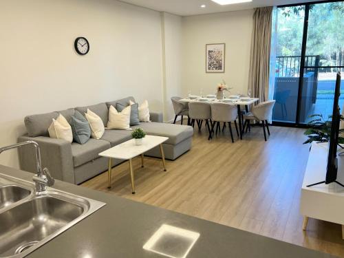 Homebush Apartment | Comfy 3 BED Apt in Homebush