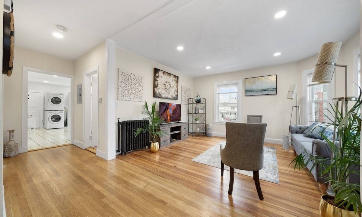 Lower Allston Apartment | Comfy 3-Bundle Rooms, Shared Apt, Brighton