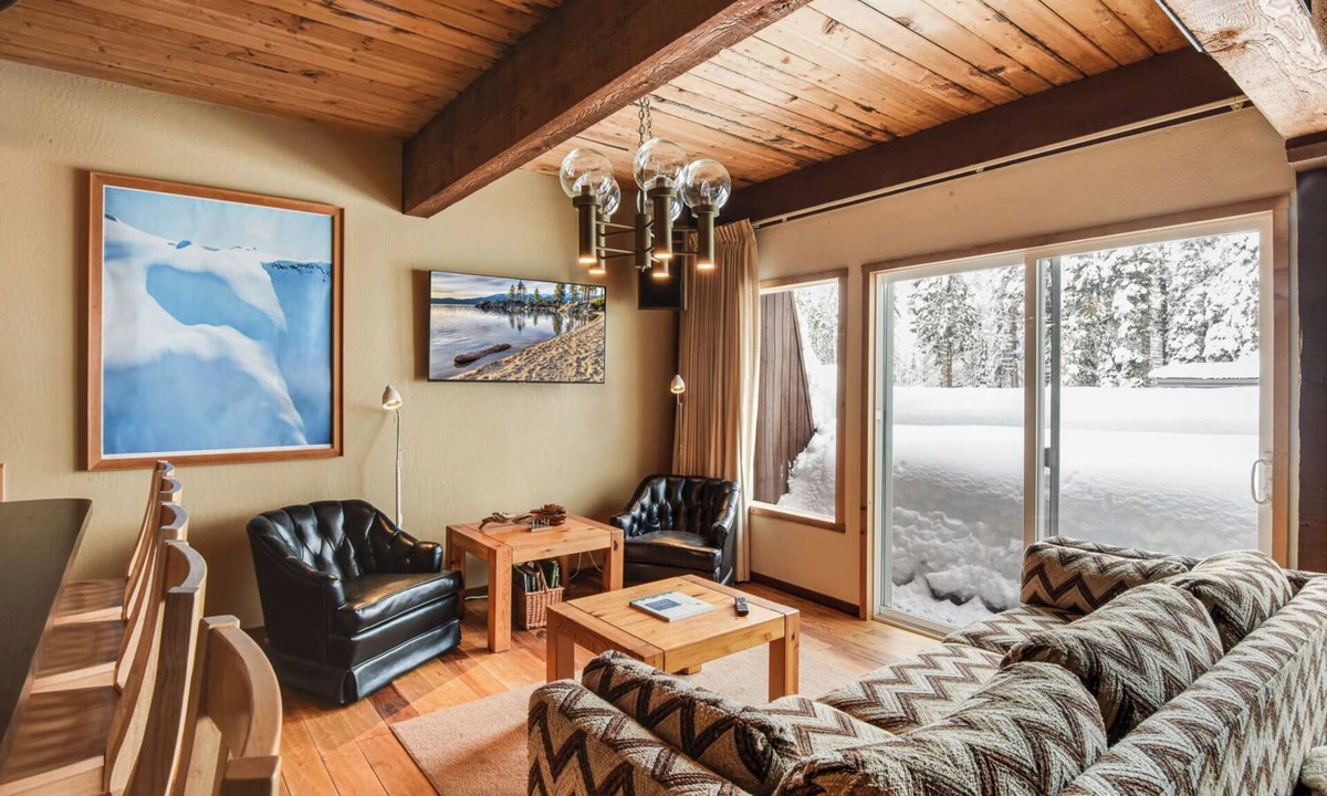 Olympic Valley Condo | Comfy Alpine Meadows | Endless fun