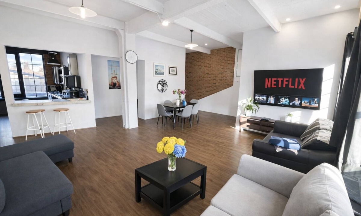 RopeWalks Apartment | Comfy City Centre Apt for 6 – Bars, Dining & Train