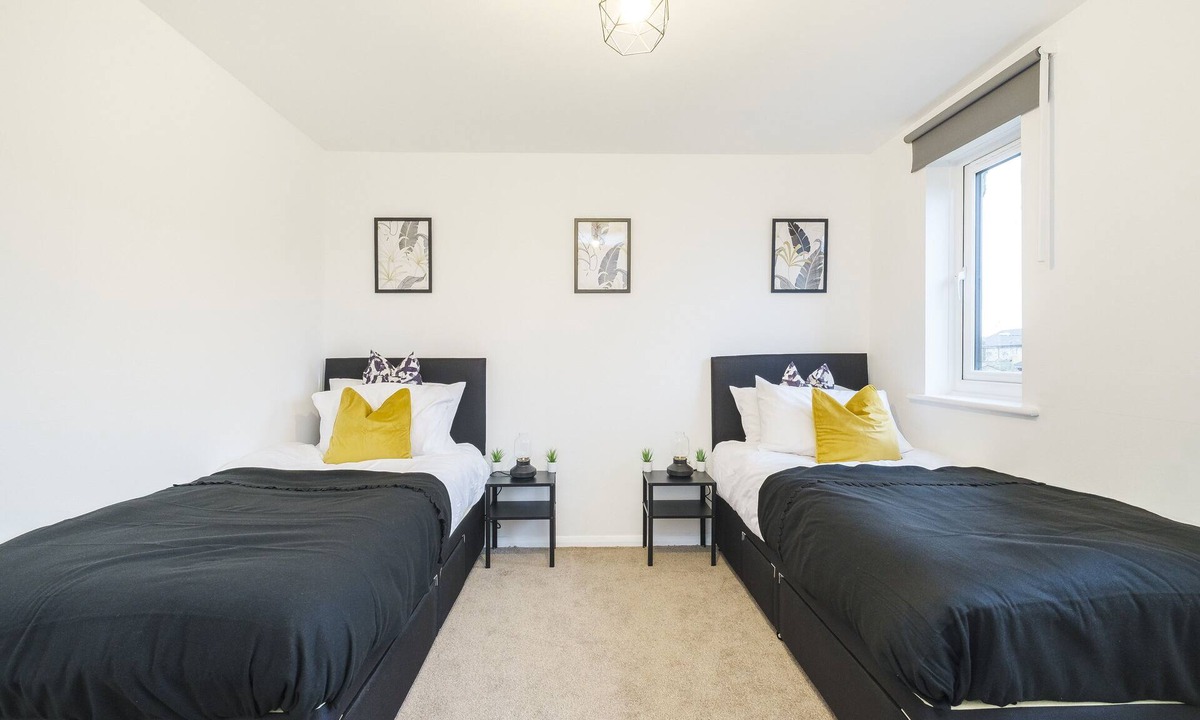 West Thurrock Apartment | Comfy Contractor Guest Apartment