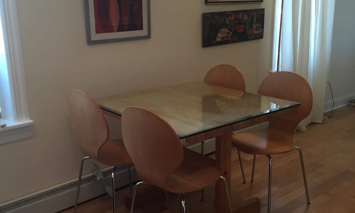 Westfield Apartment | Comfy & Convenient Suburban Oasis