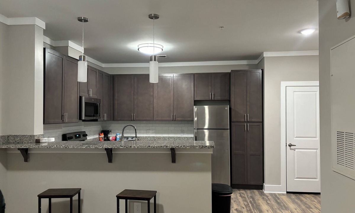 Greensboro Apartment | Comfy & Cozy apt close to airport and downtown