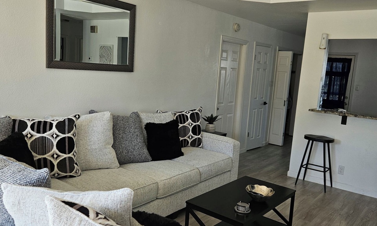 Arena District House | Comfy, cozy home near Frost Bank Center and Ft. Sam Houston.
