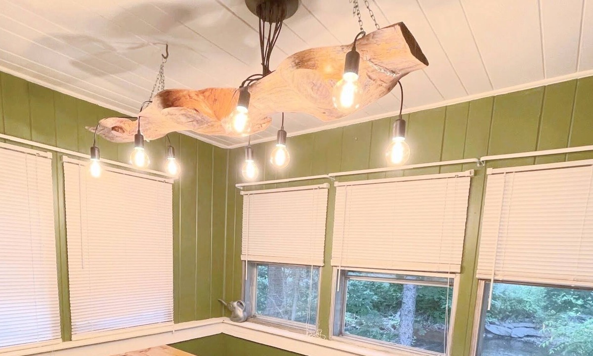 Sloatsburg House | Comfy house on a creek