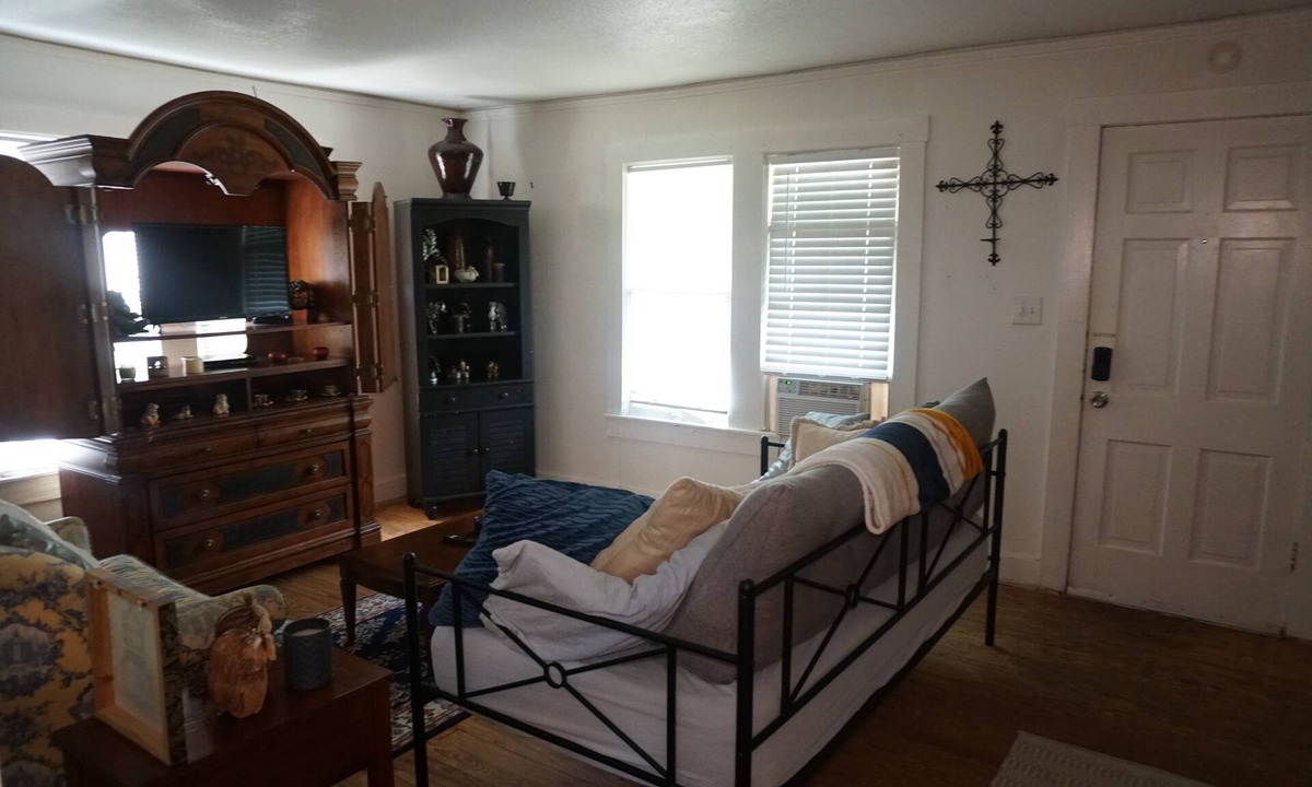 Abilene House | Comfy little home