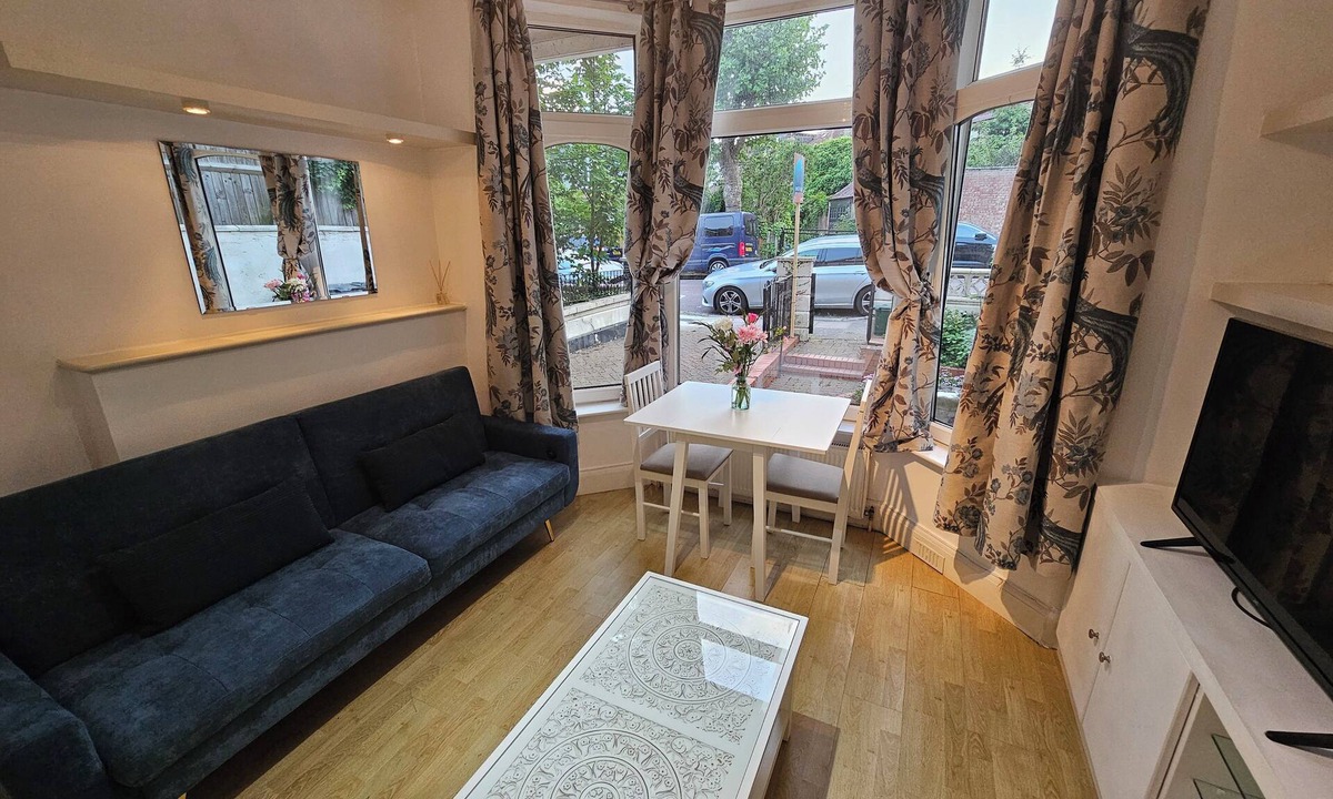 Hornsey Apartment | Comfy one-bed by Alexandra Park