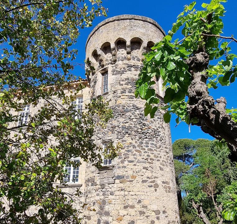 Cazouls-d'Herault Bed & Breakfast | Commanderie Templière de Cazouls d'Hérault