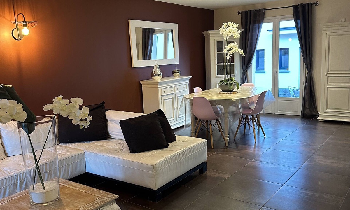 Pusignan House | Comme à la Maison