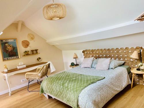 Chateaubriant House | Comme une Douce Parenthèse