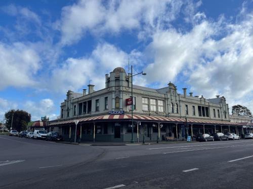 Camperdown Hotel | Commercial Hotel Camperdown