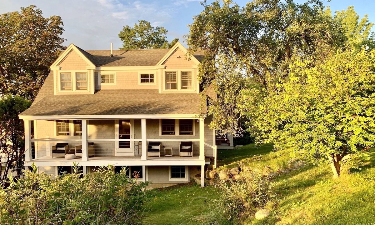 Camden House | COMMODORES WEEKEND - Town of Rockport