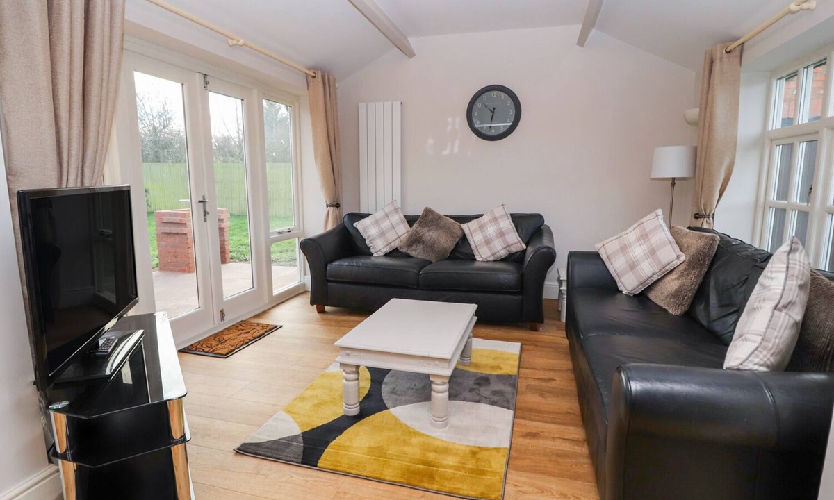 Wrexham Cottage | Commonwood Cottage