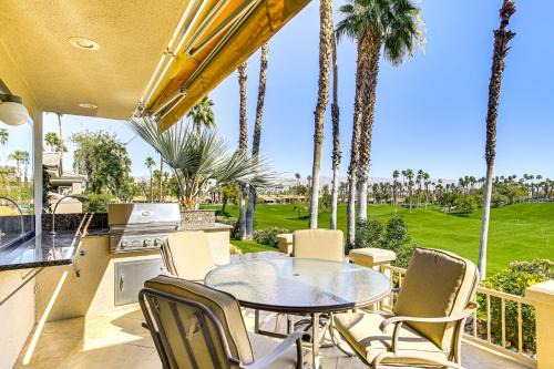 Palm Desert House | Community Pools & Golf Views: Palm Desert Condo!