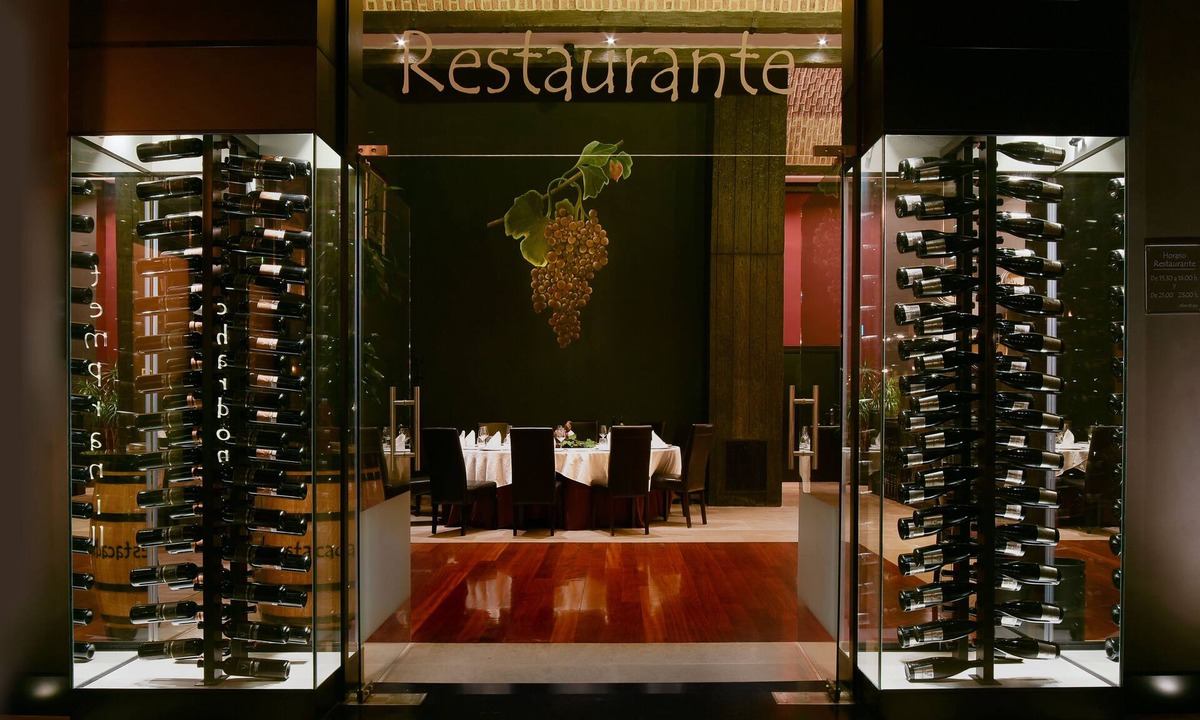 Tarancon Hotel | Complejo Enoturístico Finca La Estacada