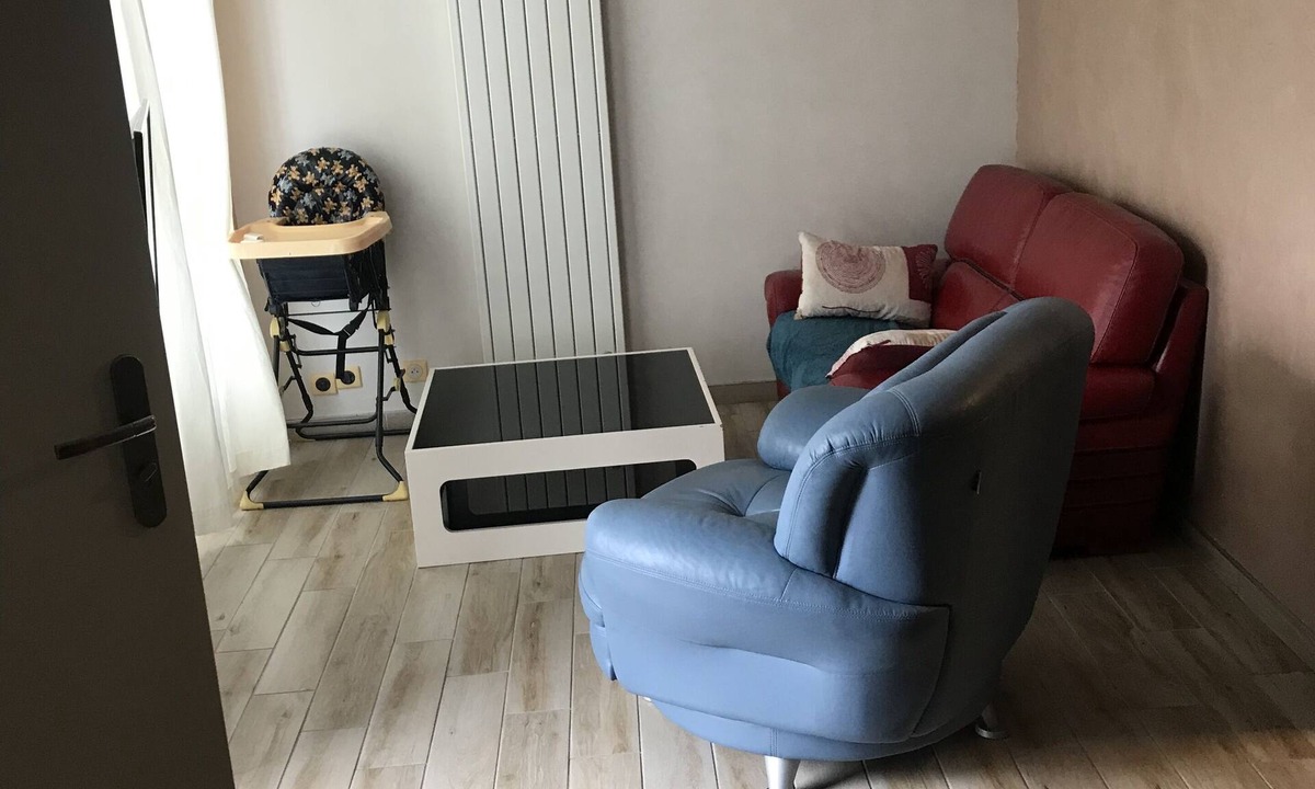 Decize Apartment | Complete apartment on theiro 6