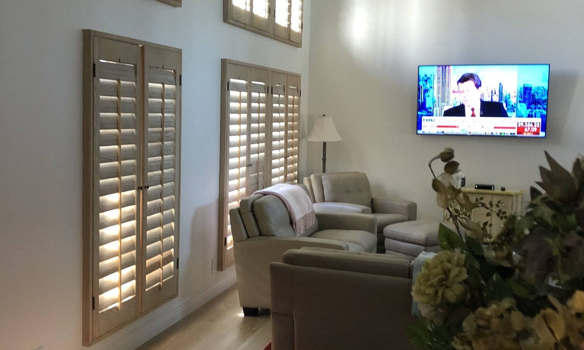 Sunrise Villas House | Completely redone Palm Springs Oasis!