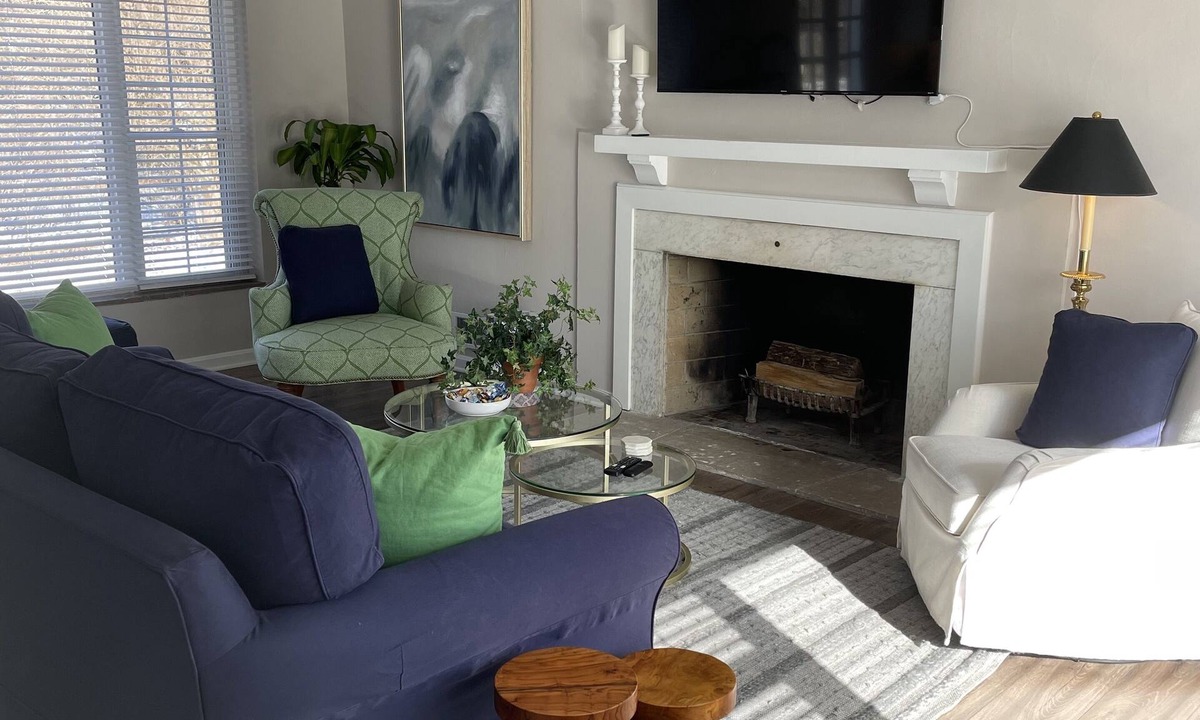 Kettering House | Completely updated home! -Close to hospitals, UD, Wright Patt Air Force Base.